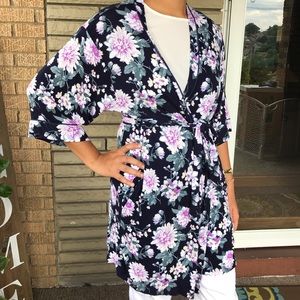 Lissome Lounge women’s Robe. Size L / XL